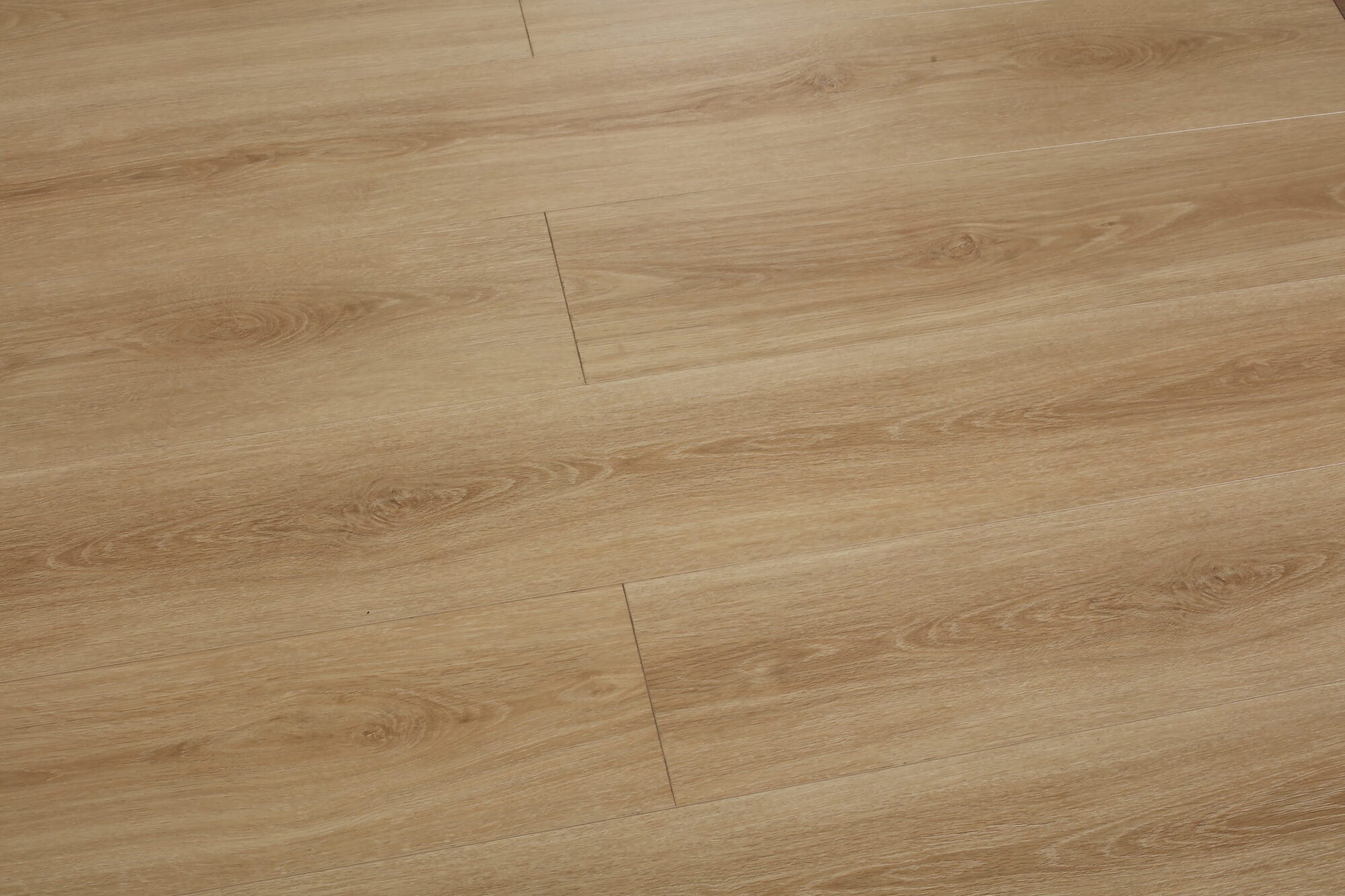 12mm 1.79sqm Classic Oak Waterproof Laminiate Flooring - 2 series 1.5m with IXPE underlay -214